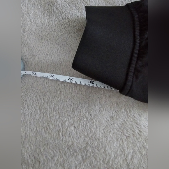 Lululemon Refreshed Routine jogger - Picture 10 of 12